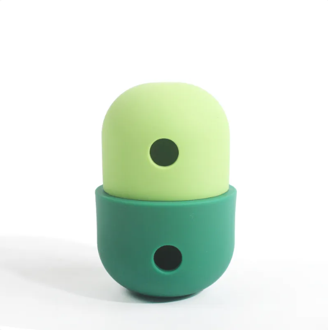 New 2 In 1 Pet Toys Products Dog Leakage Toy Ball Silicone Pet Supplies